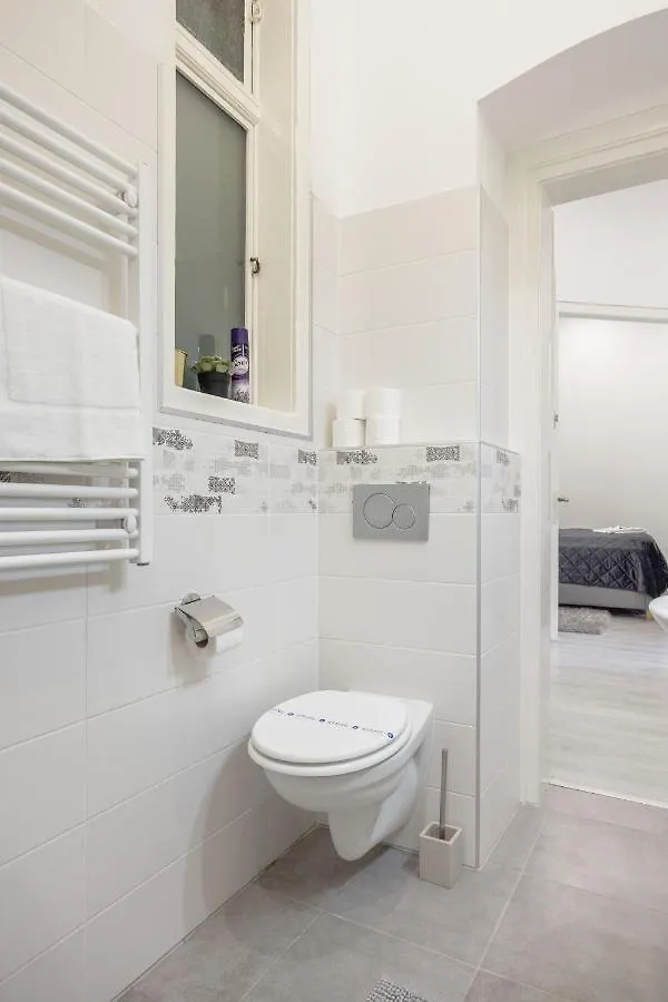 Mystic Dreamy Apartment Budapest 0*,