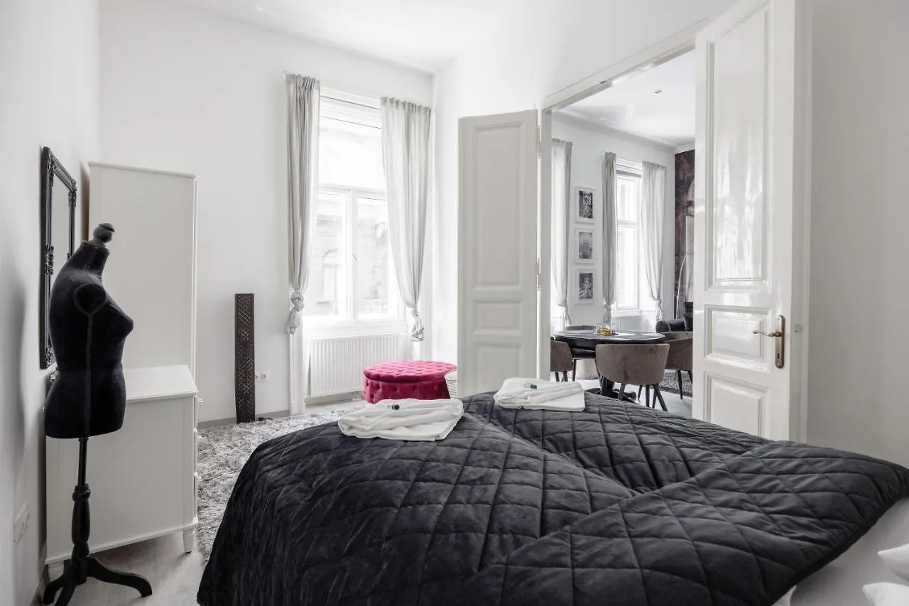 Mystic Dreamy Apartment Budapest Hungary