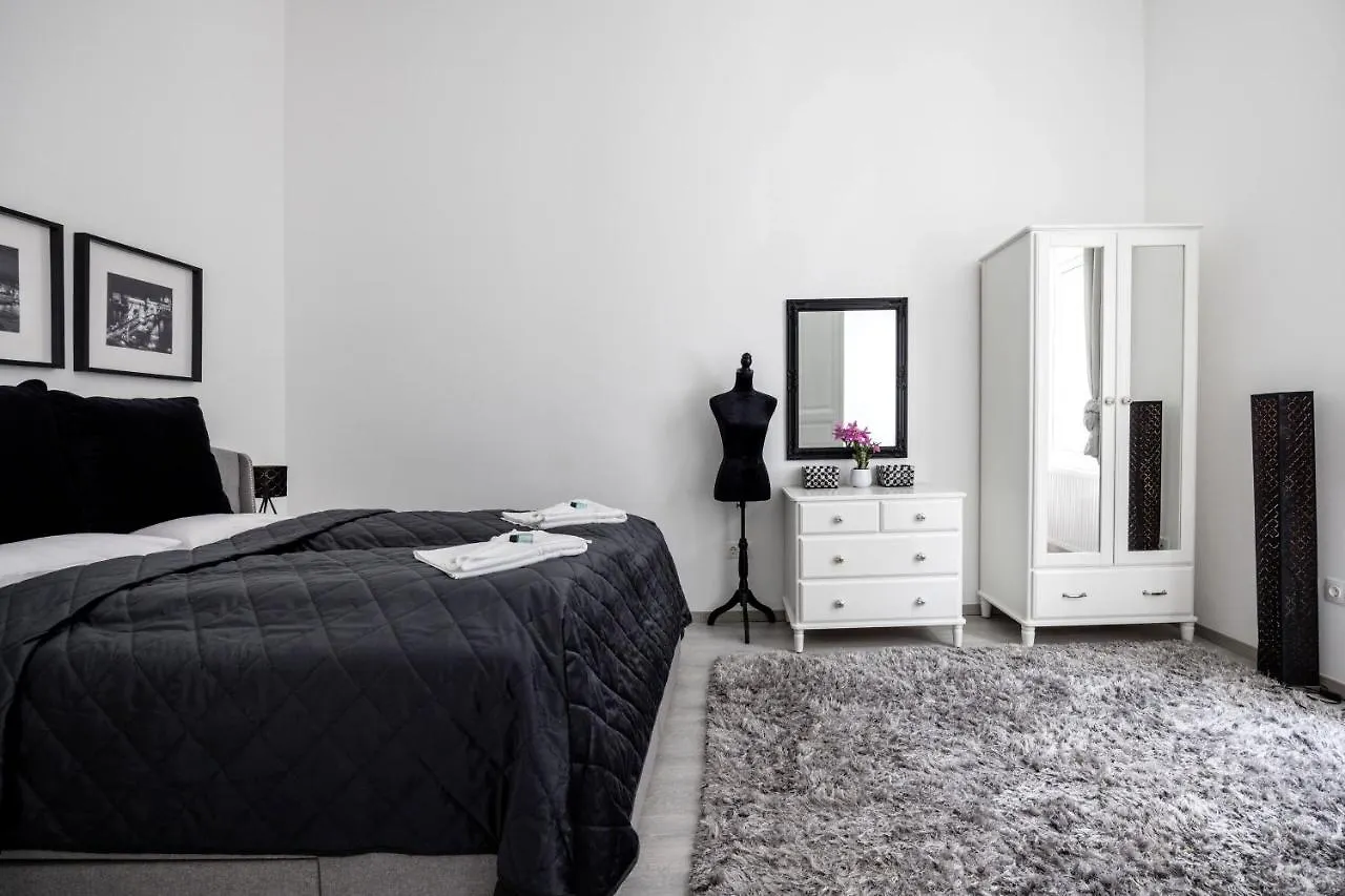 Mystic Dreamy Apartment Budapest 0*,  Hungary