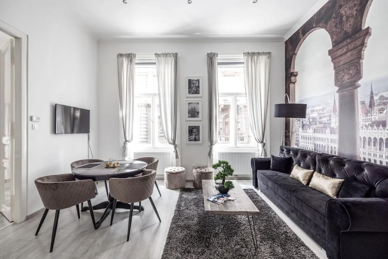 Mystic Dreamy Apartment location