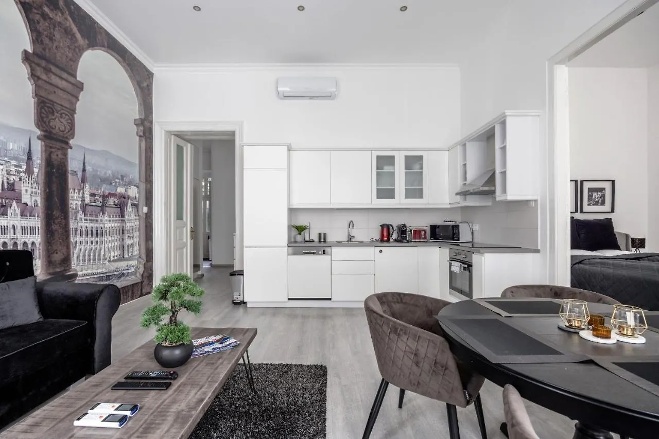 Mystic Dreamy Apartment Budapeste
